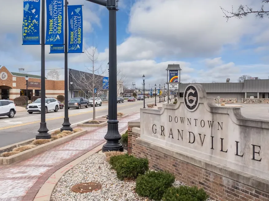 Exterior cleaning services in Grandville MI